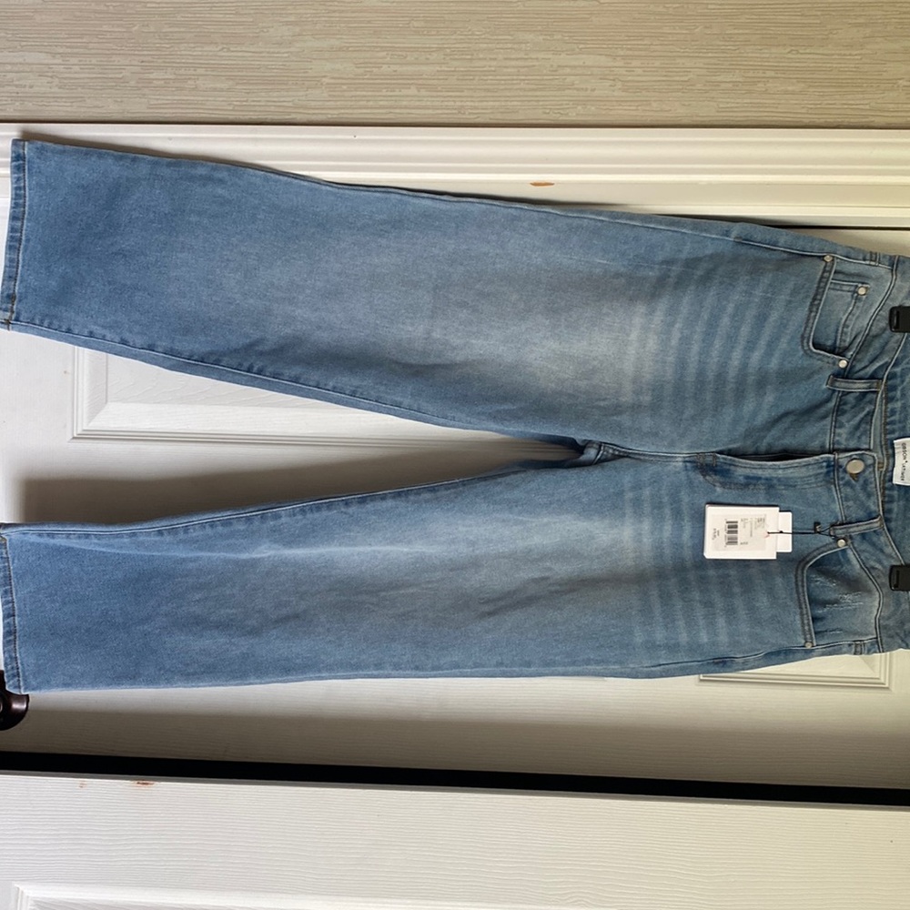 High rise ankle length jeans